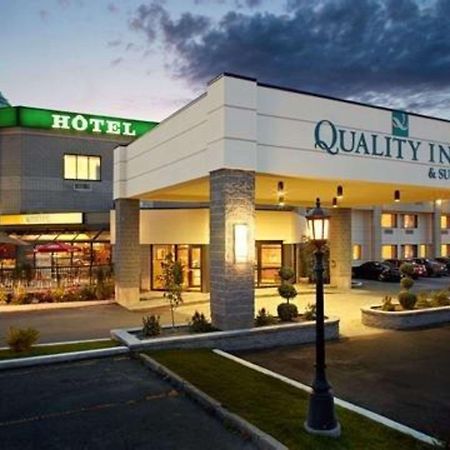 Quality Inn & Suites Brossard Luaran gambar