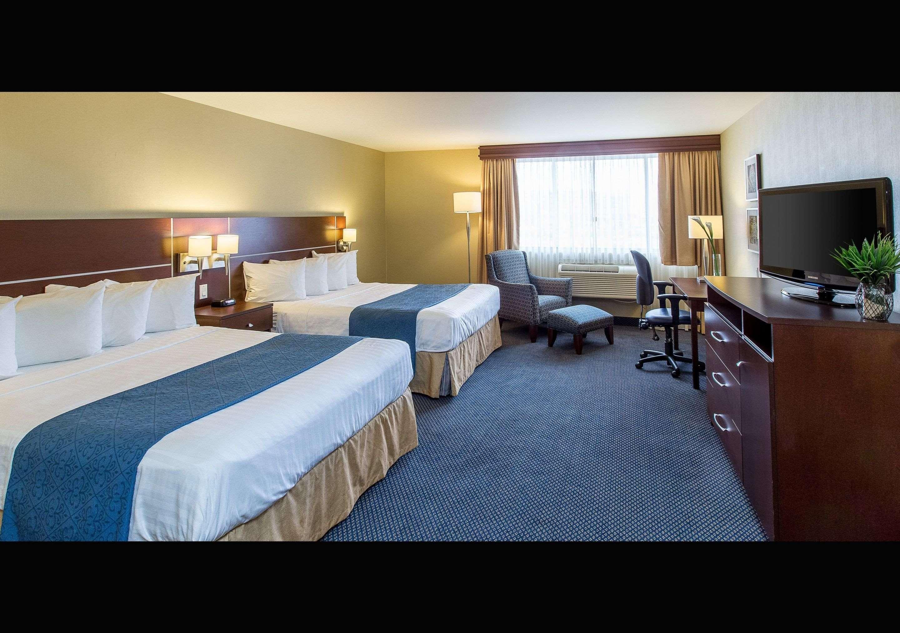 Quality Inn & Suites Brossard Luaran gambar