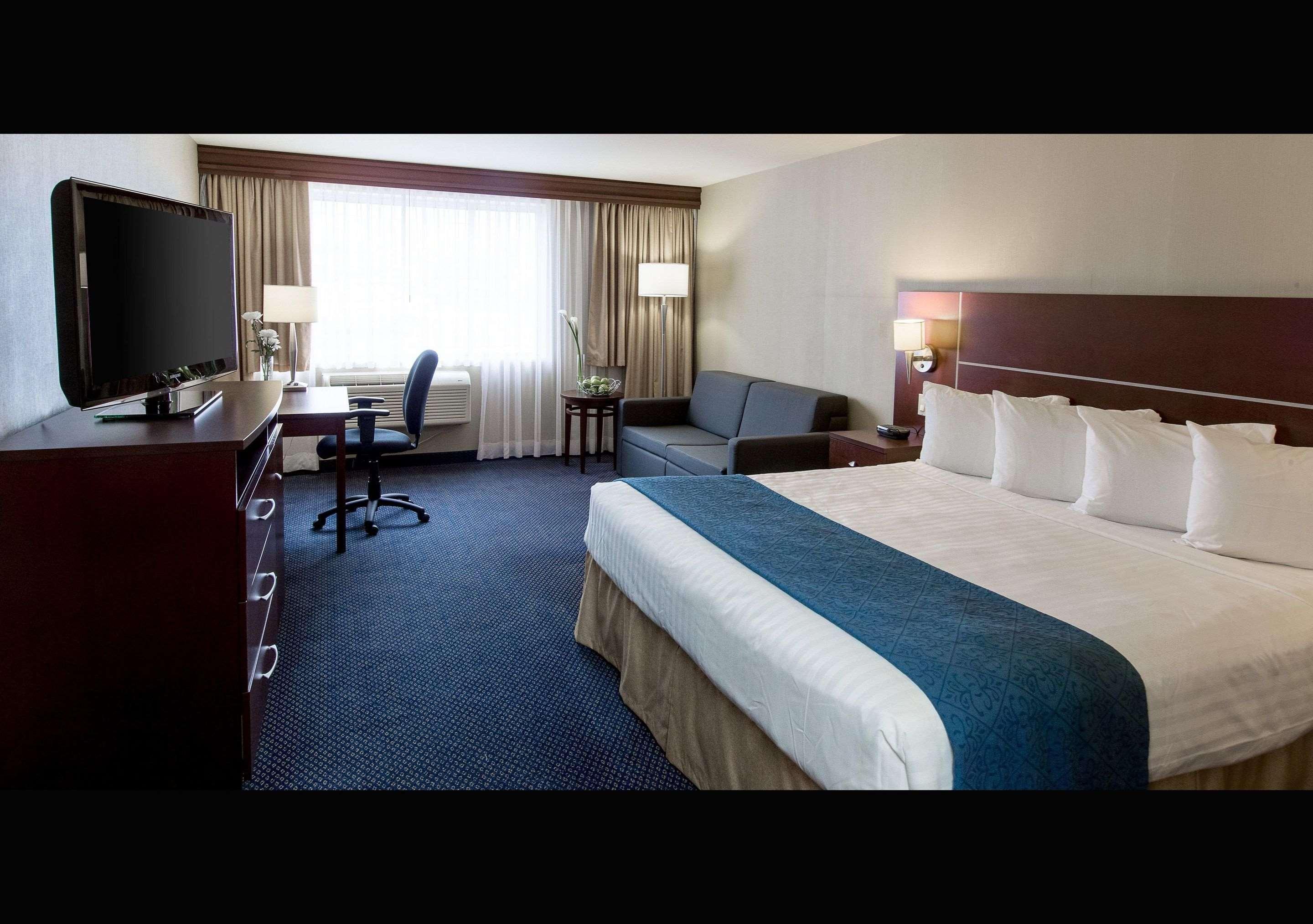 Quality Inn & Suites Brossard Luaran gambar