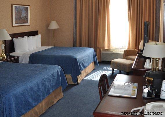 Quality Inn & Suites Brossard Bilik gambar