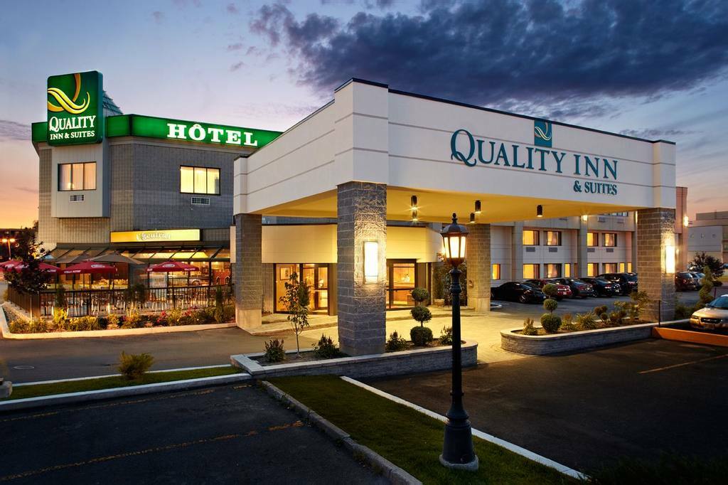 Quality Inn & Suites Brossard Luaran gambar